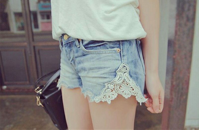 How To Make Fashionable Shorts From Old Jeans?